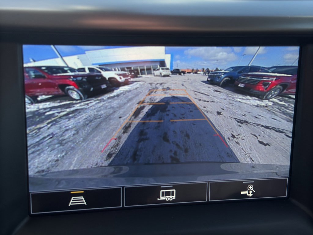 Used 2023 GMC Acadia AT4 w/ Trailering Package image 19