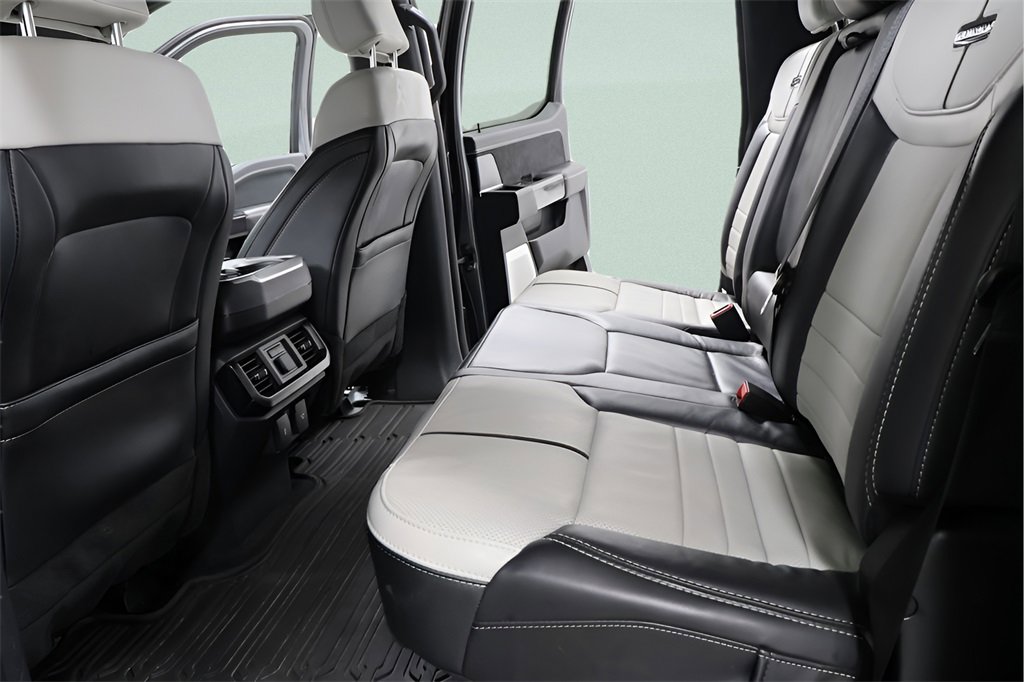 Used 2024 Ford F150 Lightning Platinum image 27