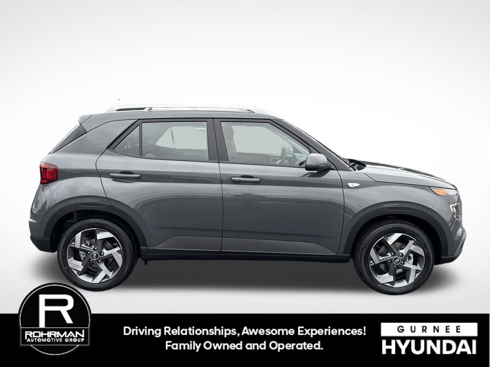 New 2026 Hyundai Venue SEL FWD image 10