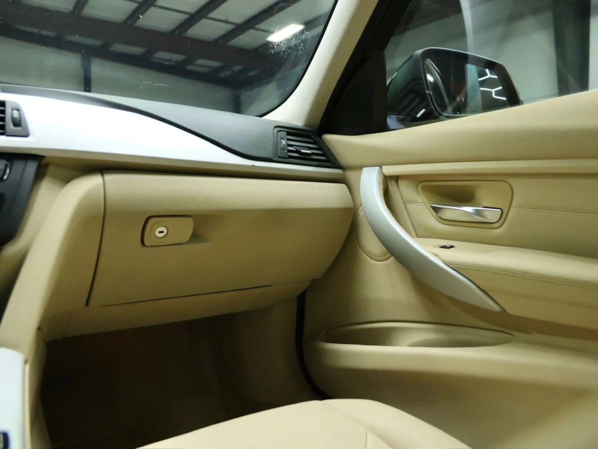 Used 2012 BMW 328i Sedan RWD image 32