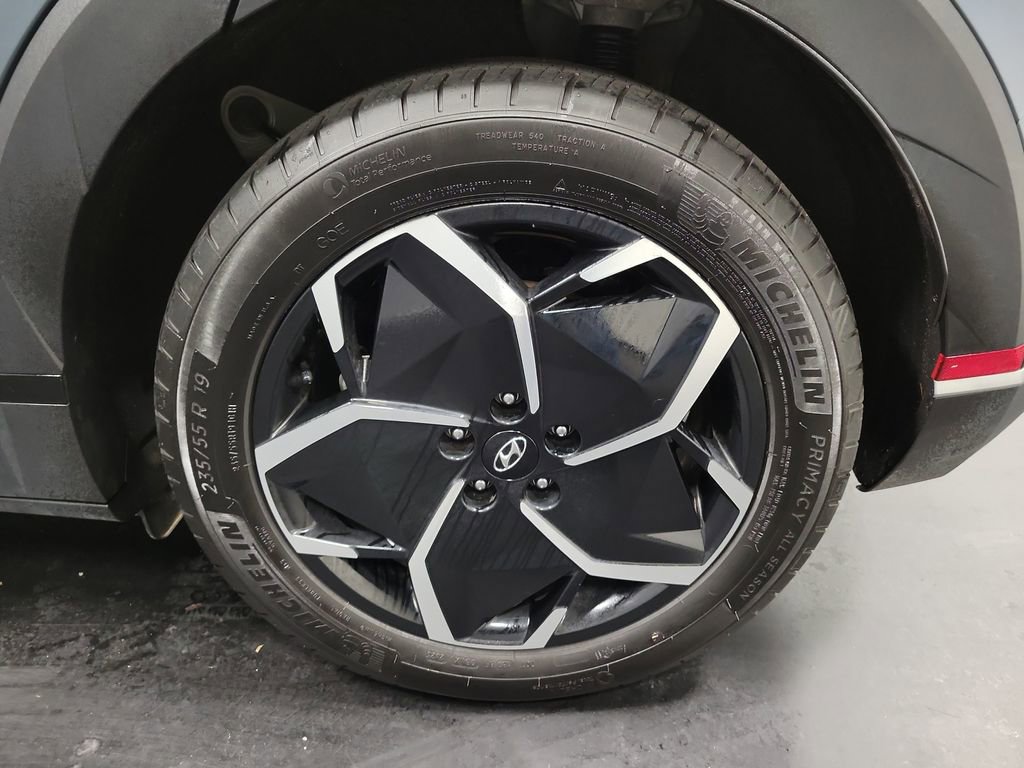 Used 2024 Hyundai Ioniq 5 SEL image 10