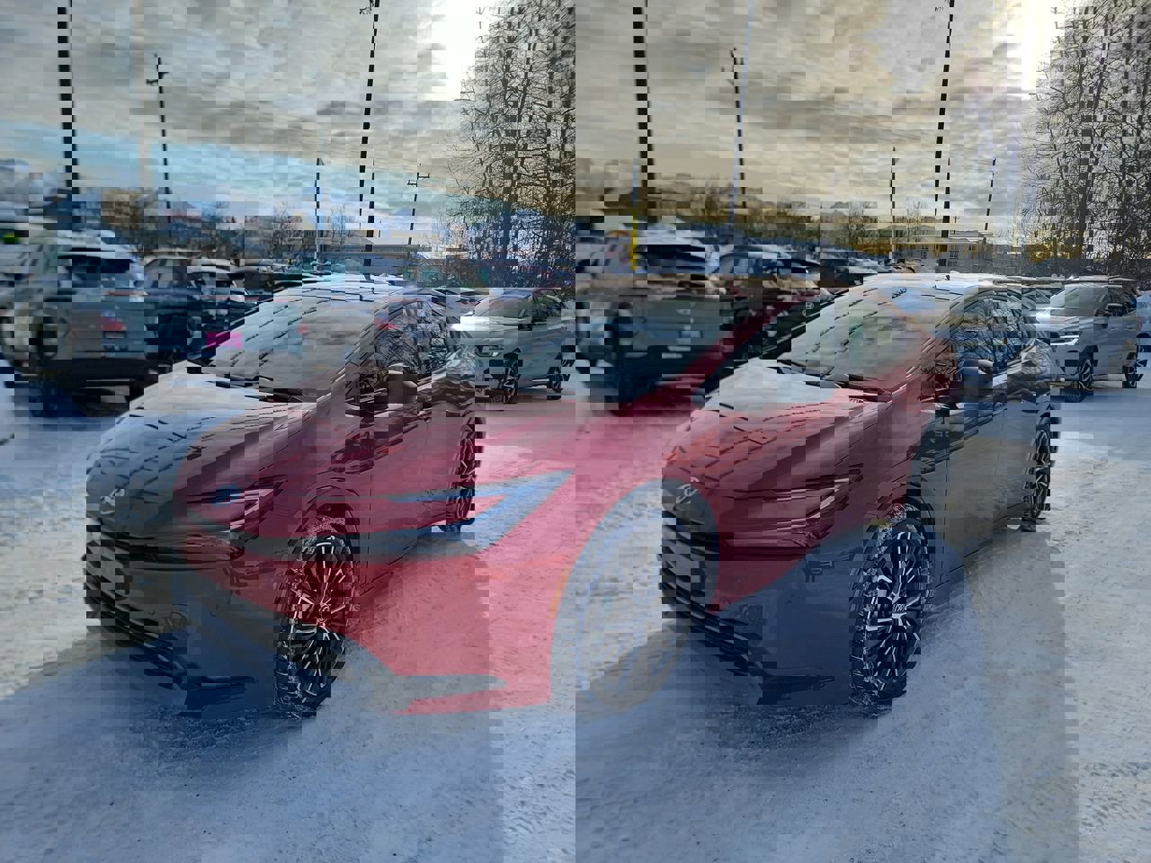 Used 2024 Toyota Prius XLE image 1