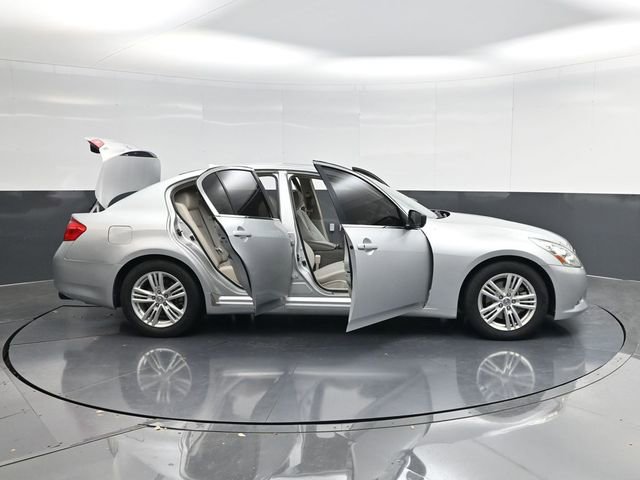 Used 2012 INFINITI G37 Journey w/ Premium Pkg image 57