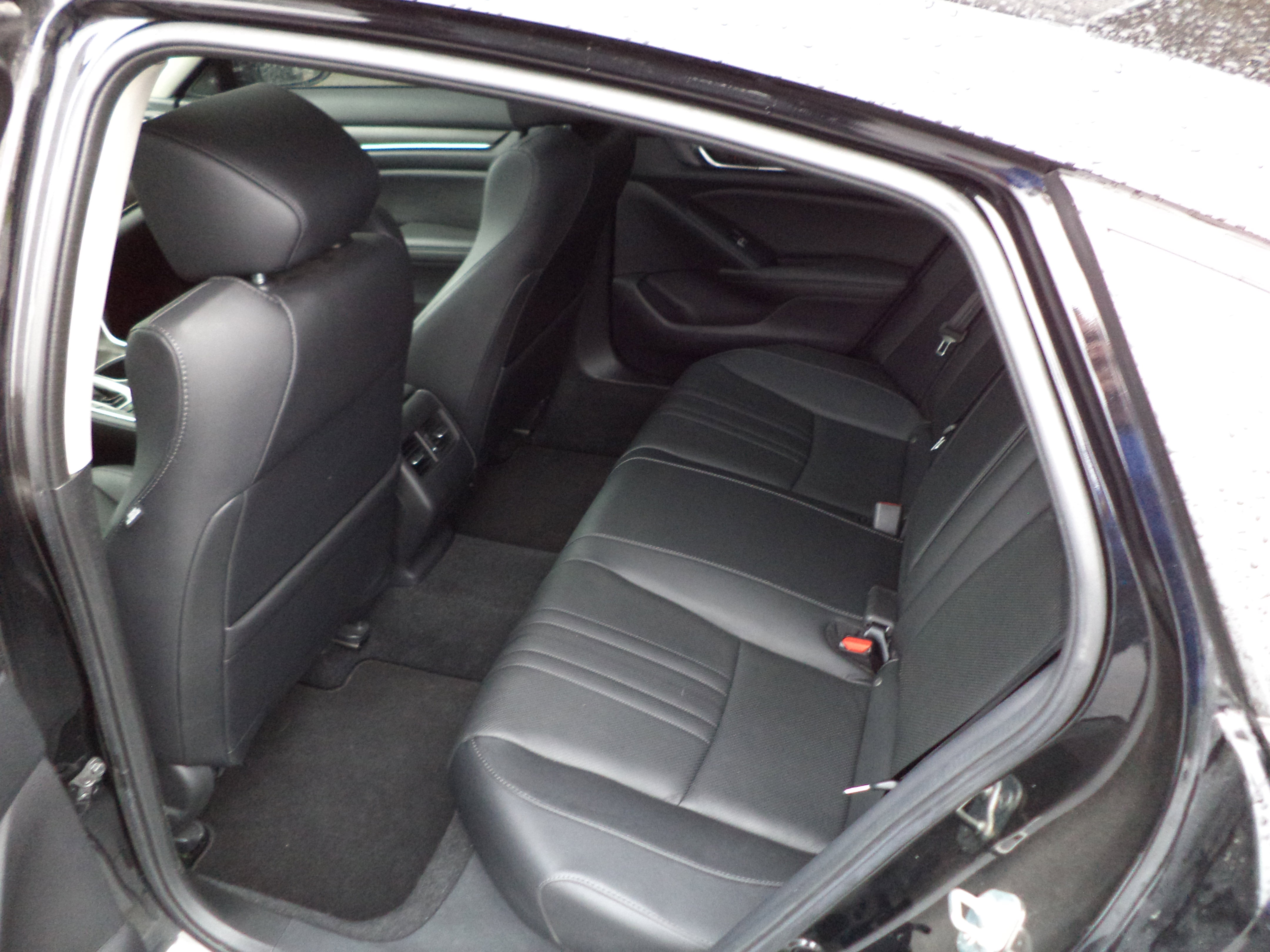 Used 2020 Honda Accord EX-L image 3