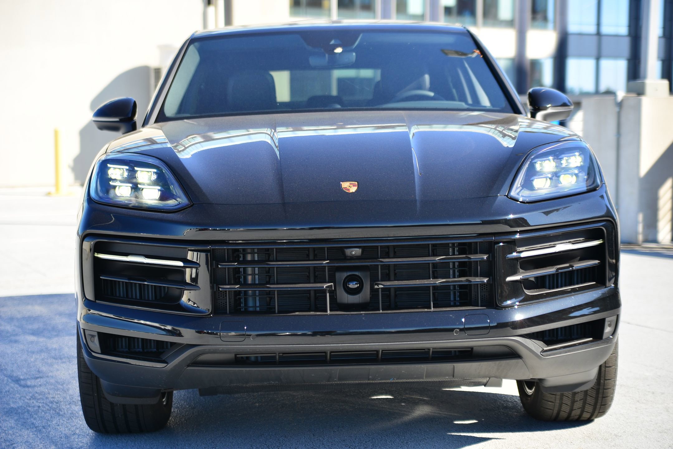 Certified 2026 Porsche Cayenne Coupe image 6