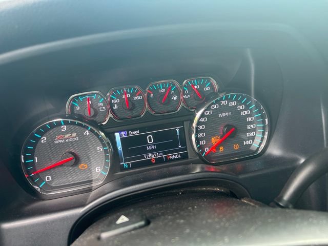 Used 2018 Chevrolet Silverado 1500 LT w/ Texas Edition AWD/4WD image 10