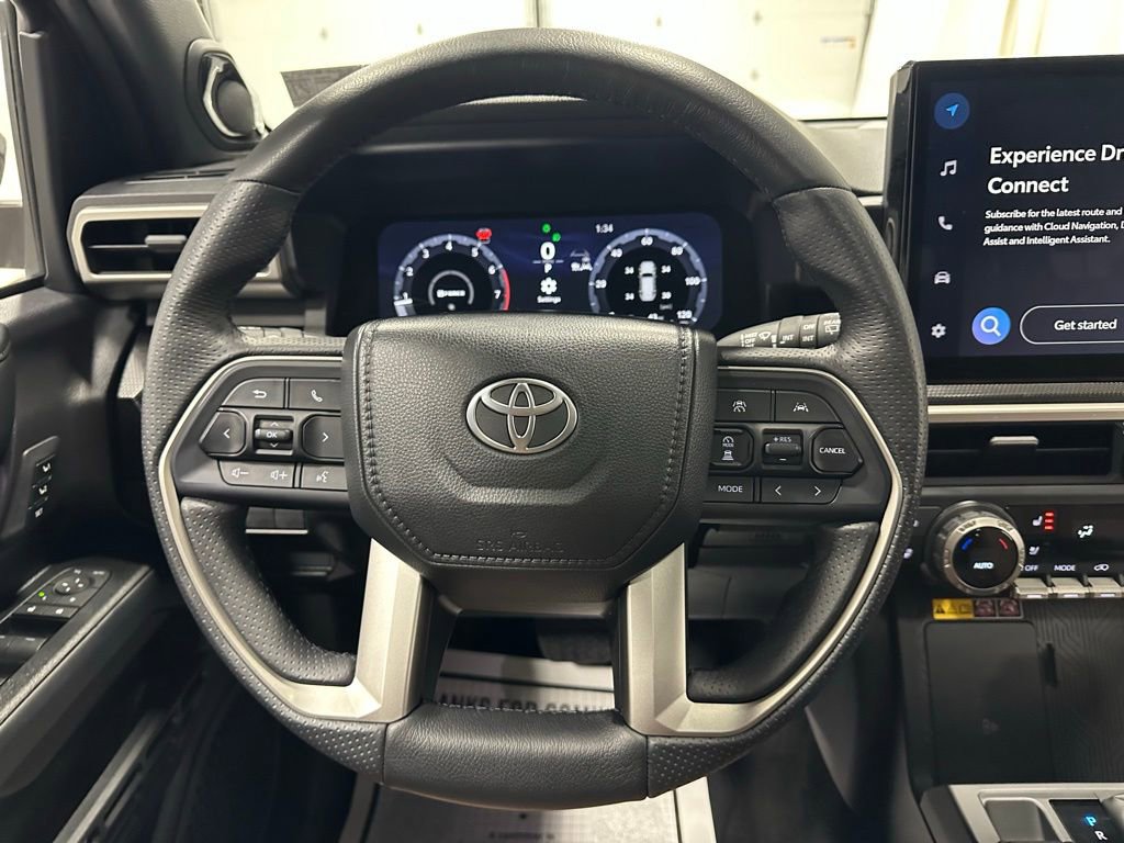 Used 2025 Toyota 4Runner Limited image 17