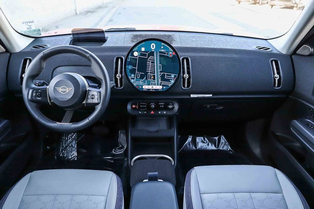 Used 2025 MINI Cooper Countryman S image 13
