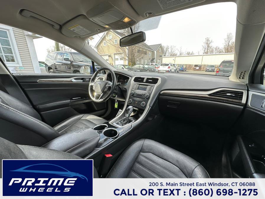 Used 2013 Ford Fusion SE image 17