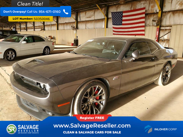 Used 2016 Dodge Challenger SRT image 1