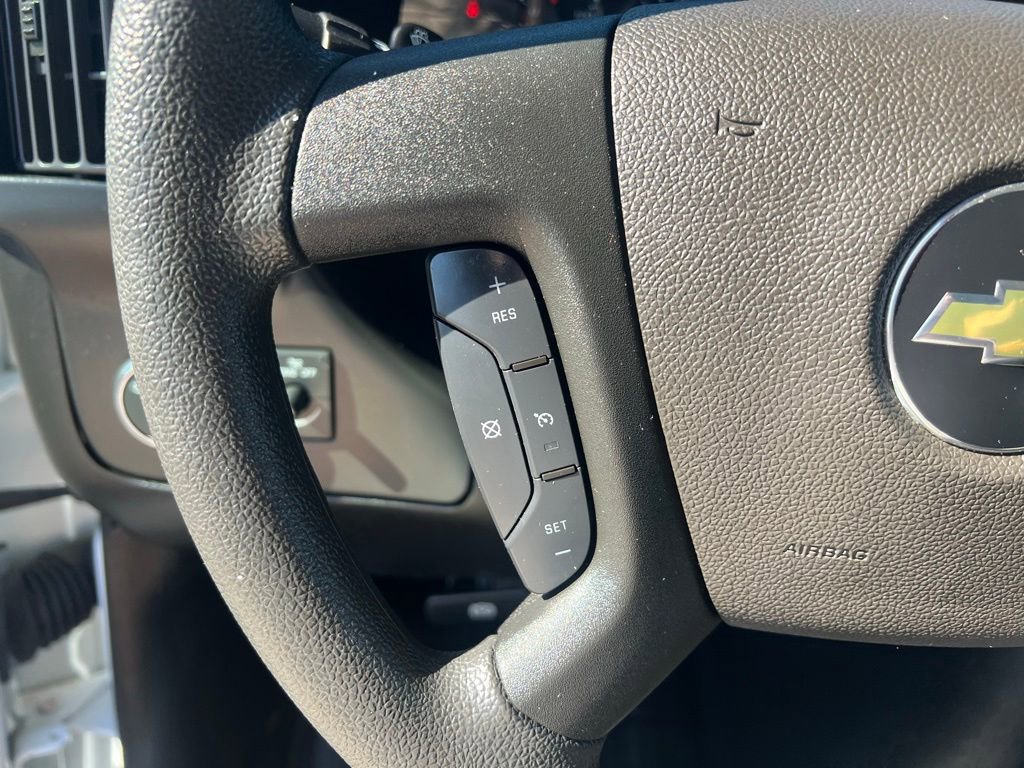 Used 2024 Chevrolet Express 2500 w/ Driver Convenience Package RWD image 34
