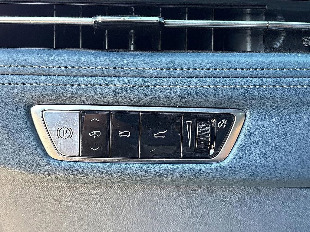 New 2025 Cadillac Escalade IQ Sport 2 AWD/4WD image 14