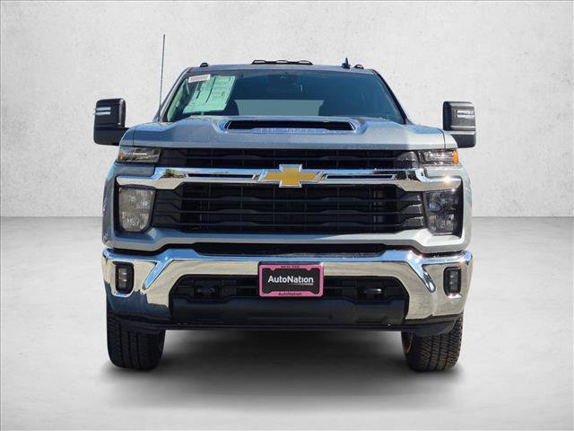New 2026 Chevrolet Silverado 2500 LT w/ Convenience Package AWD/4WD image 2