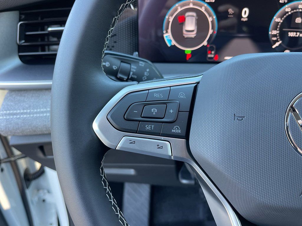 New 2026 Volkswagen Tiguan S FWD image 14