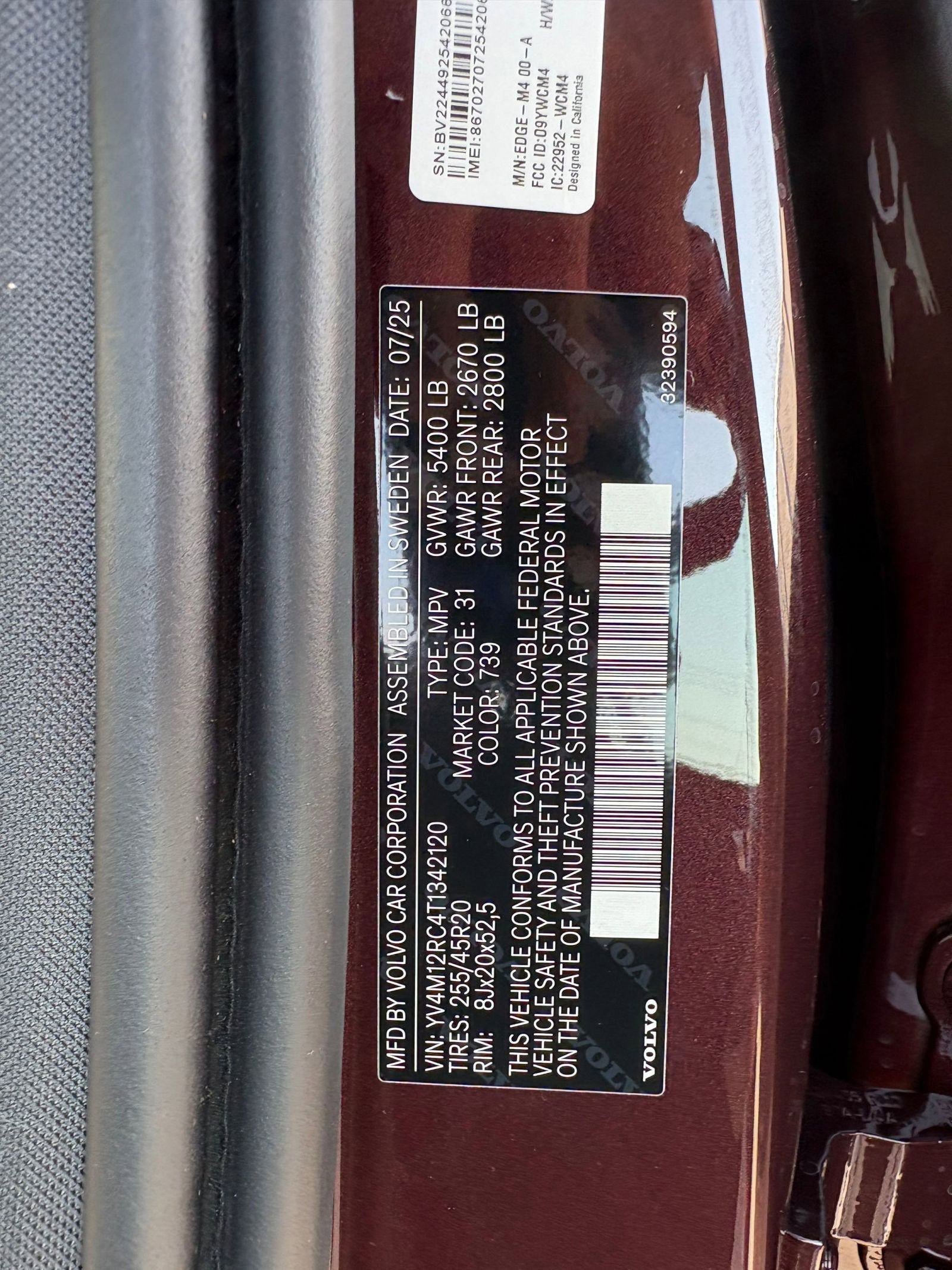 New 2026 Volvo XC60 B5 Plus w/ Climate Package image 21