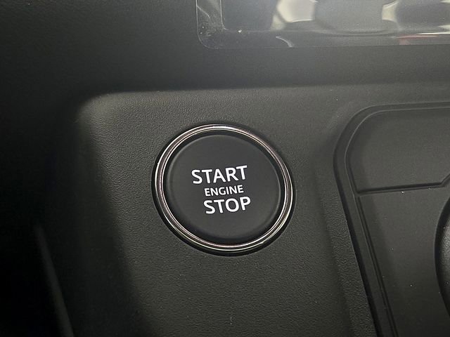 New 2026 Land Rover Defender 110 V8 image 21