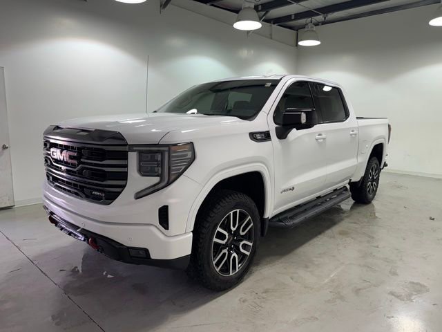 Certified 2023 GMC Sierra 1500 AT4 w/ AT4 Preferred Package AWD/4WD image 3