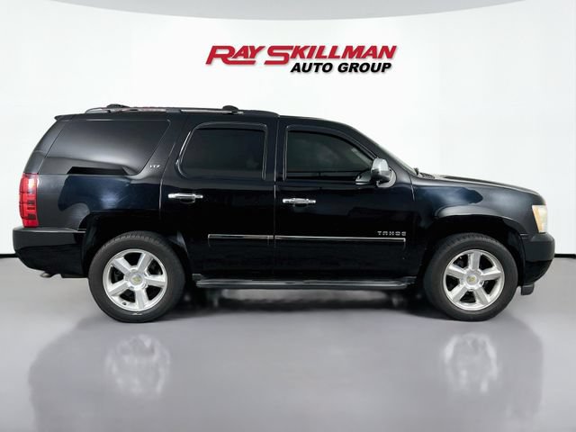 Used 2010 Chevrolet Tahoe LTZ AWD/4WD image 8