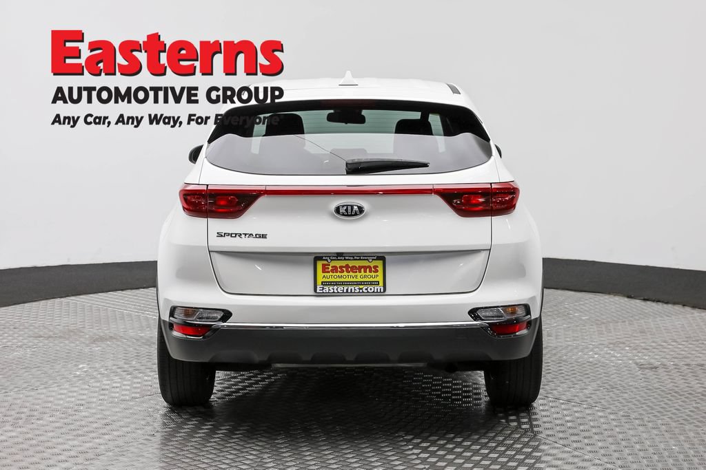 Used 2022 Kia Sportage LX FWD image 7