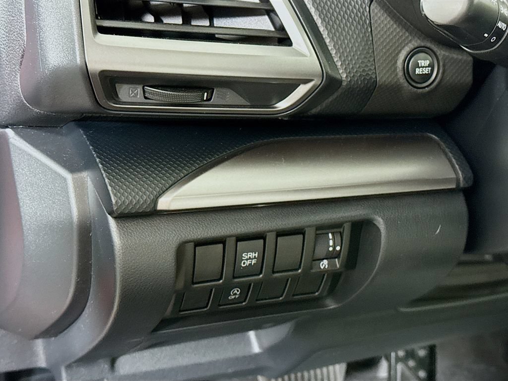 Certified 2022 Subaru Forester Premium AWD/4WD image 20