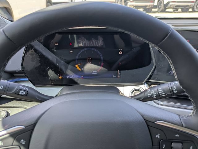 New 2026 Chevrolet Trax LT w/ Driver Confidence Package FWD image 14