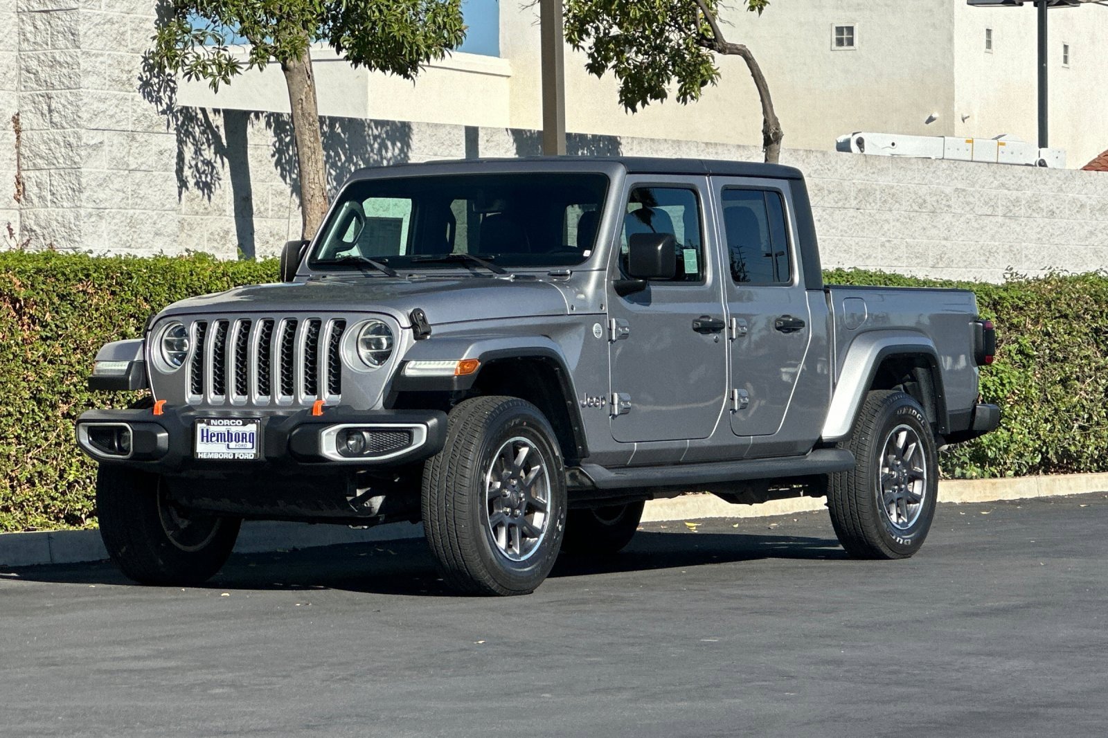 Used 2020 Jeep Gladiator Overland image 8