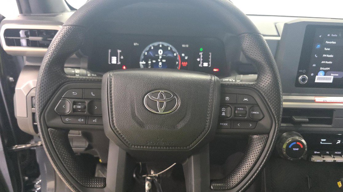 Used 2025 Toyota Tacoma SR5 image 4
