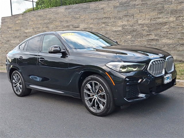 Used 2022 BMW X6 xDrive40i w/ M Sport Package