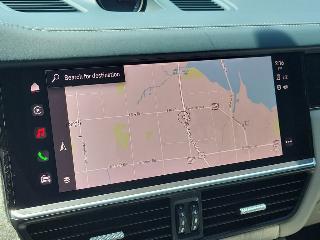 Certified 2022 Porsche Cayenne image 32