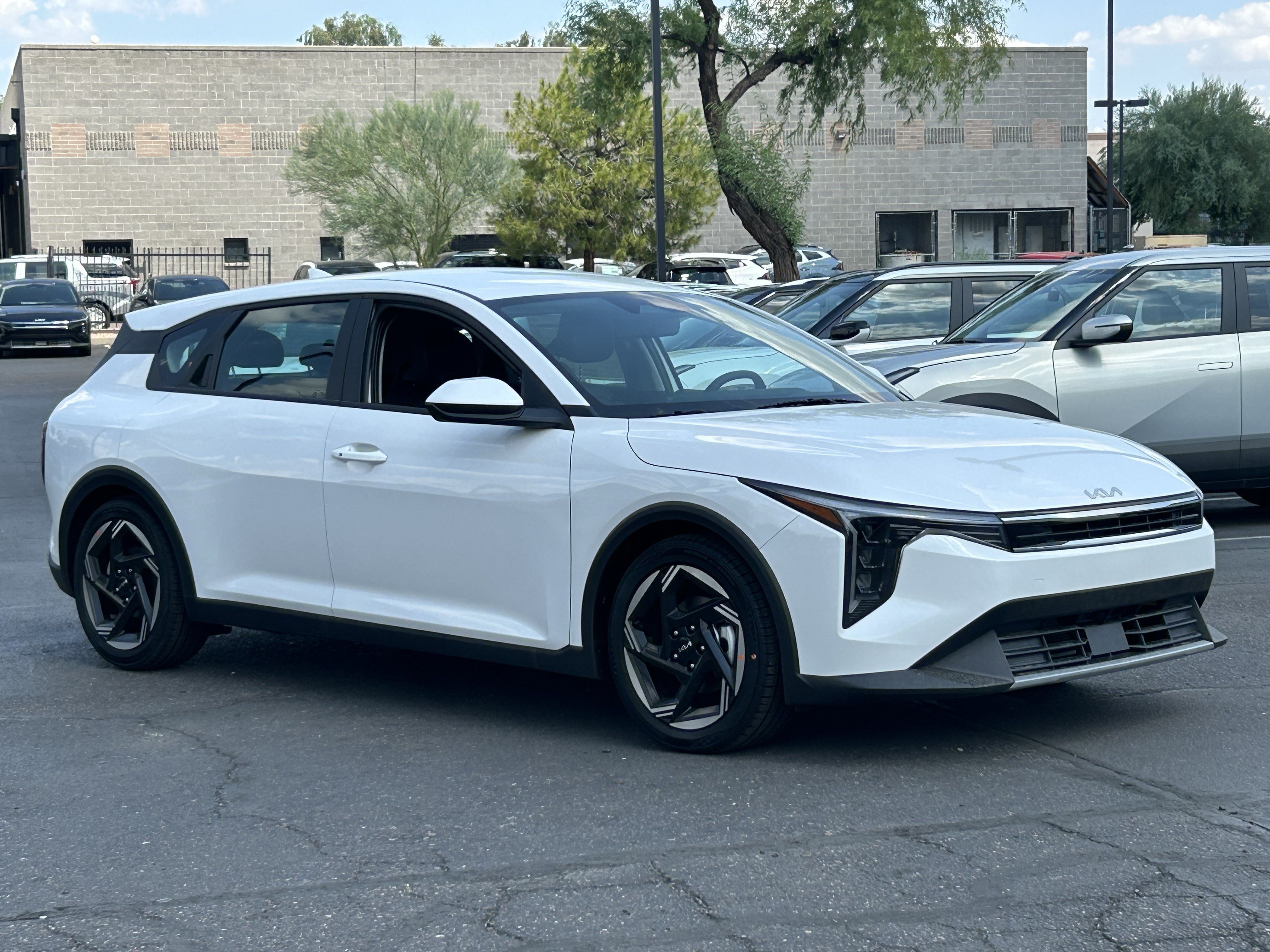 New 2026 Kia K4 GT-Line Turbo FWD image 32