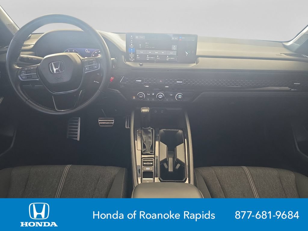 Used 2024 Honda Accord Sport image 12