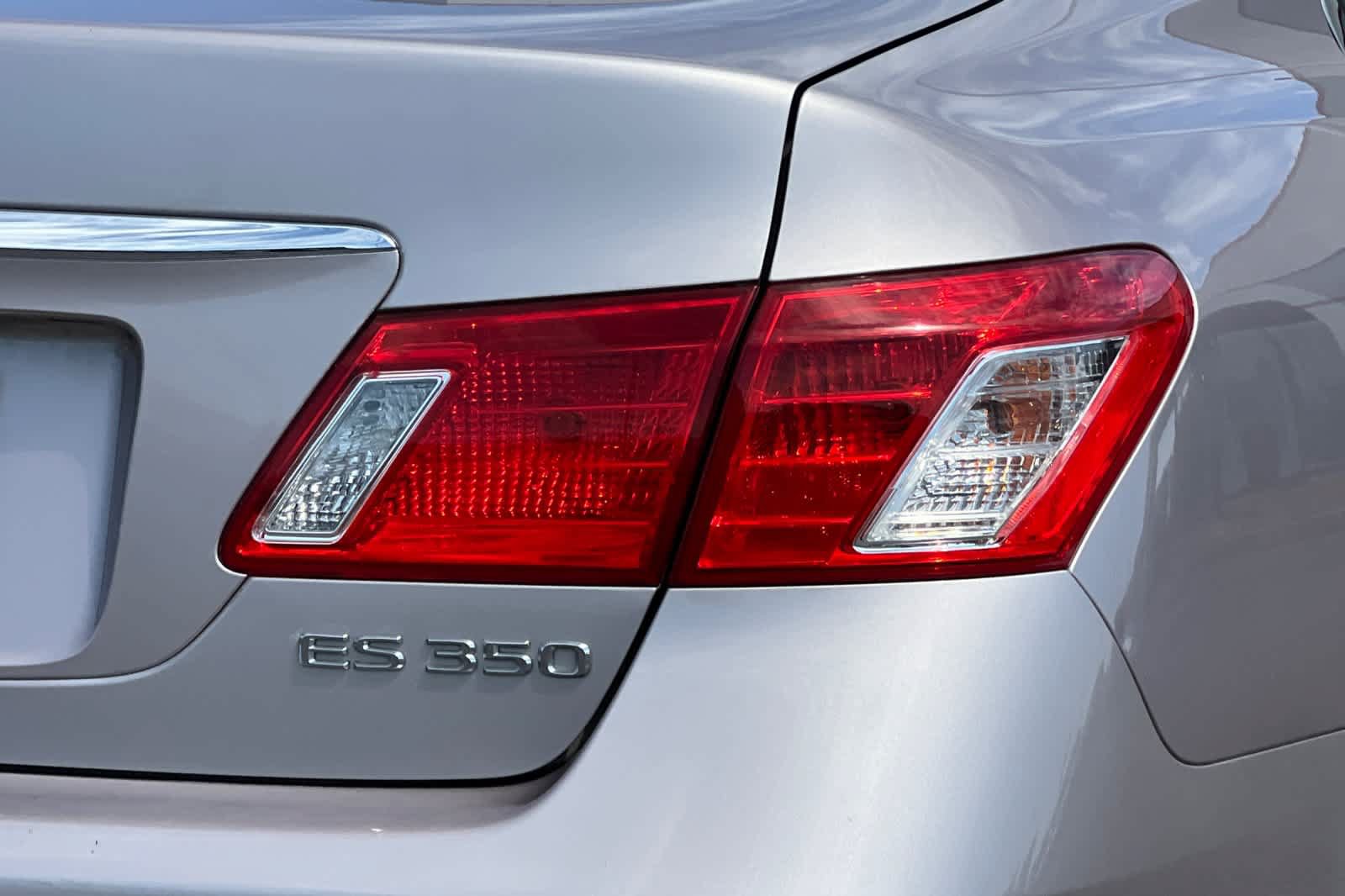 Used 2007 Lexus ES 350 w/ Premium Pkg FWD image 30