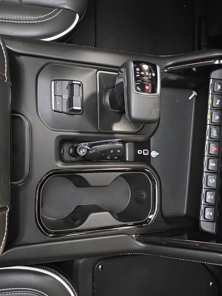 Used 2024 GMC Sierra 1500 AT4X image 24