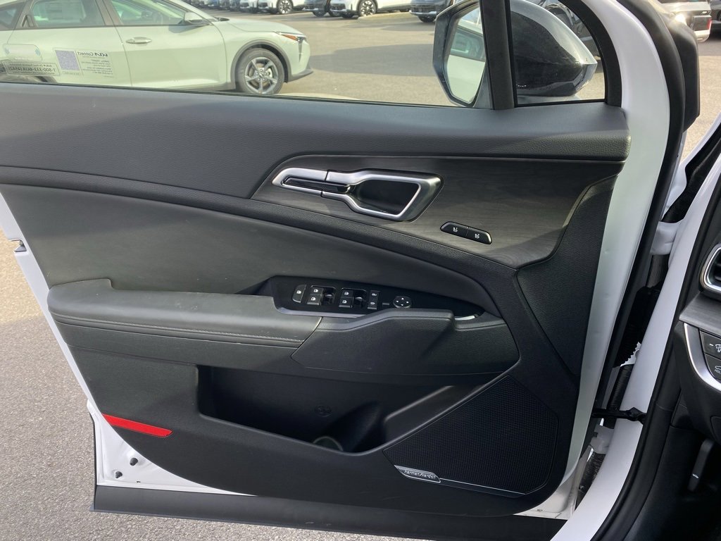 Certified 2025 Kia Sportage X-Pro Prestige image 20