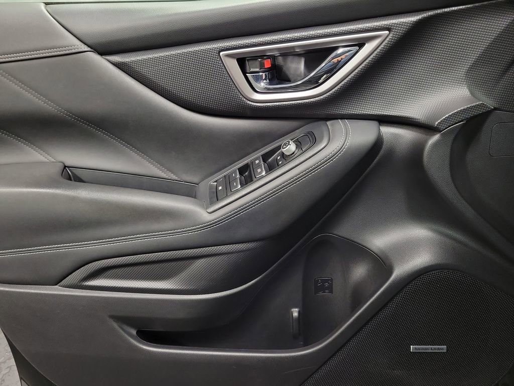 Used 2021 Subaru Forester Limited image 24