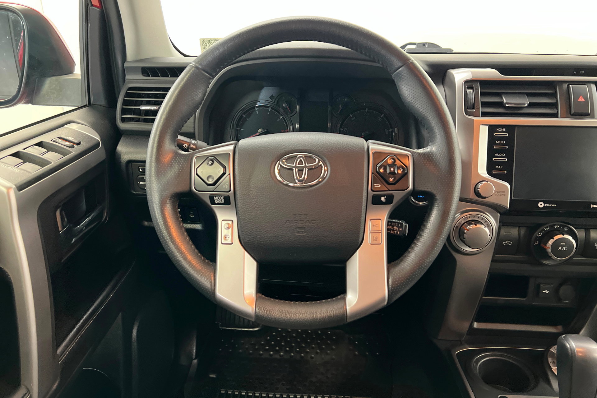 Certified 2023 Toyota 4Runner SR5 AWD/4WD image 13