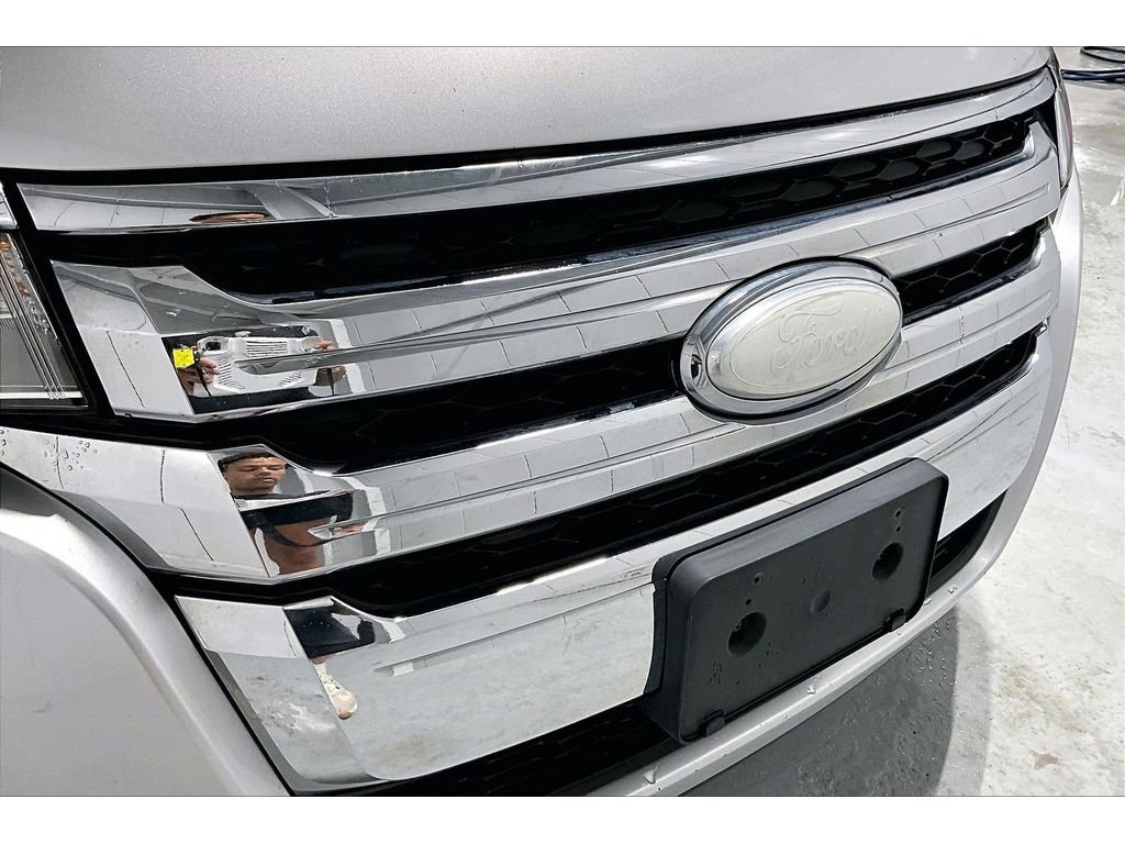 Used 2012 Ford Edge SEL FWD image 30