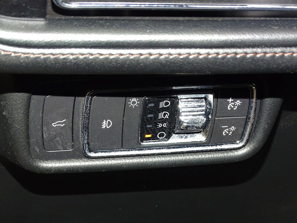 Used 2020 Lincoln Aviator Reserve w/ Equipment Group 202A image 22