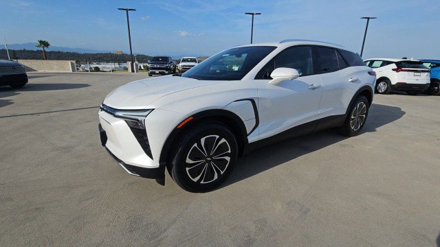 Used 2024 Chevrolet Blazer EV LT image 4