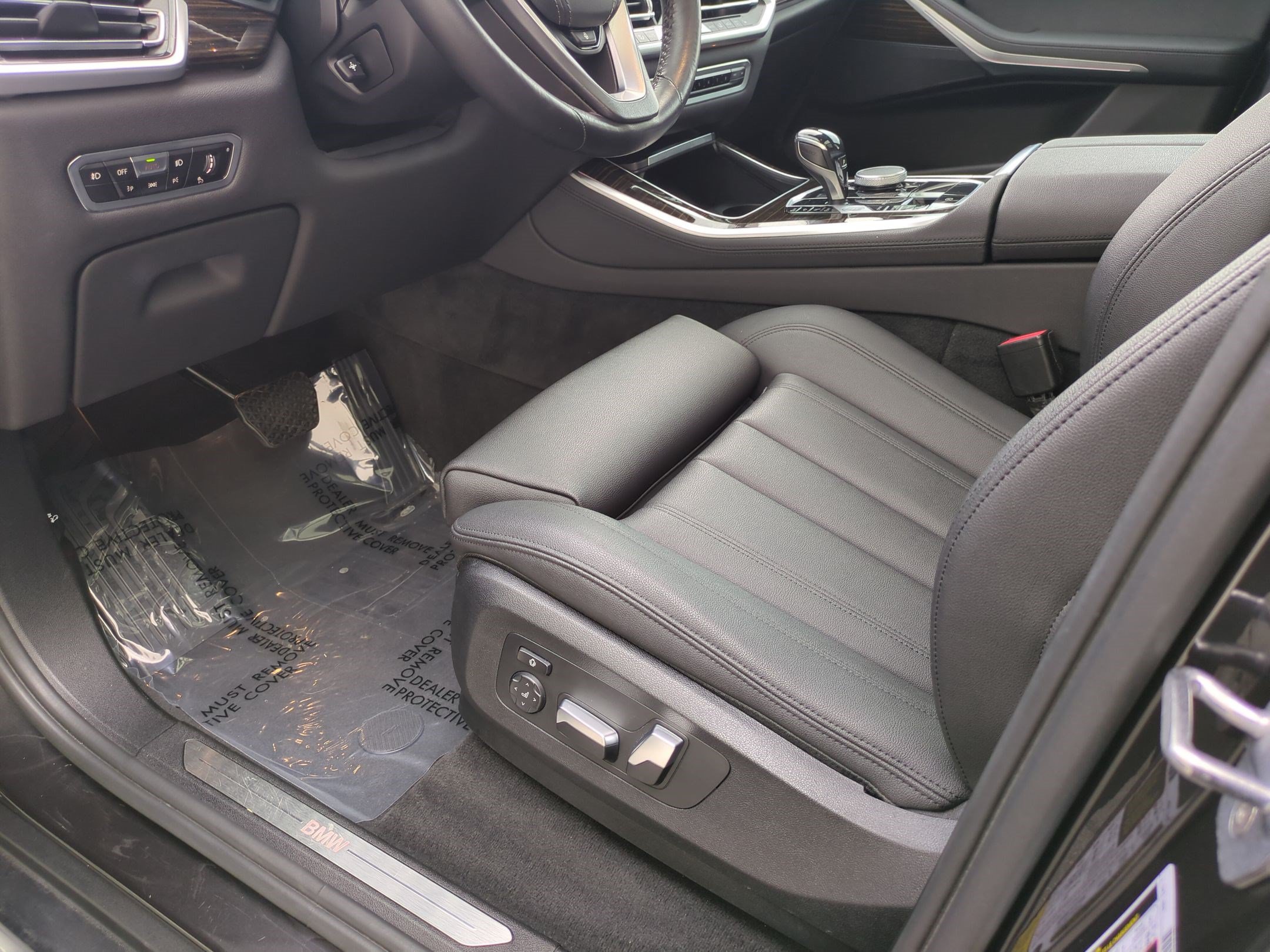 Used 2020 BMW X5 sDrive40i w/ Premium Package RWD image 17