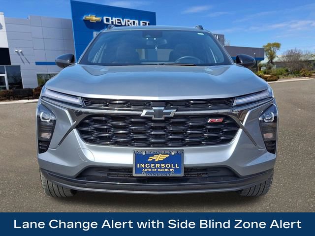 Used 2025 Chevrolet Trax RS w/ Sunroof Package image 24