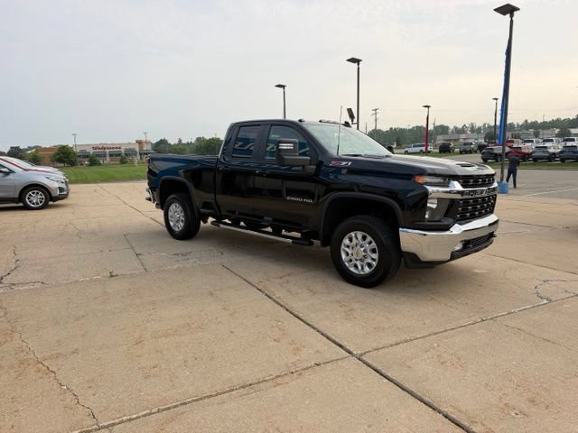 Used 2022 Chevrolet Silverado 2500 LT w/ Convenience Package AWD/4WD image 9