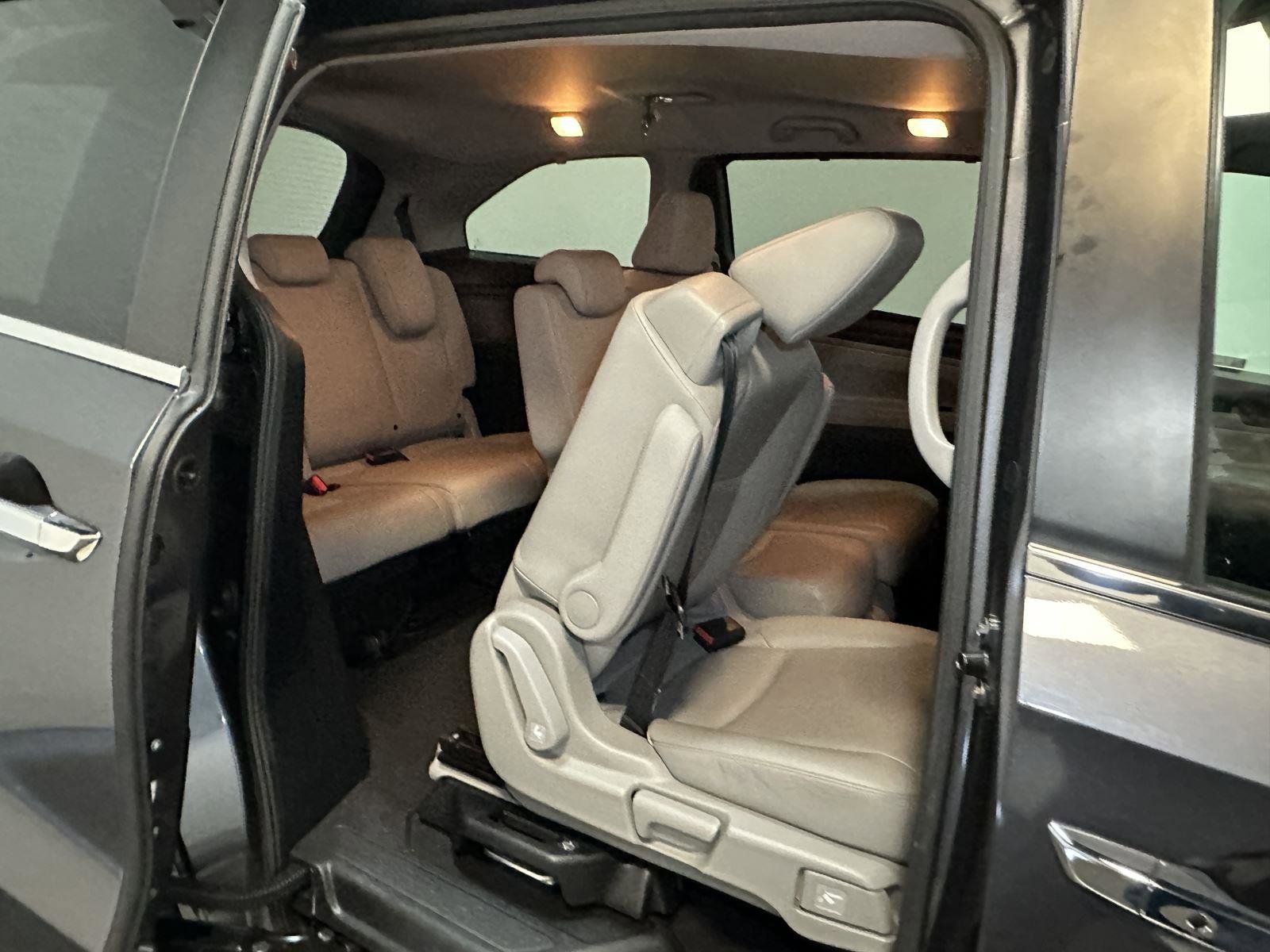 Certified 2023 Honda Odyssey EX-L image 33