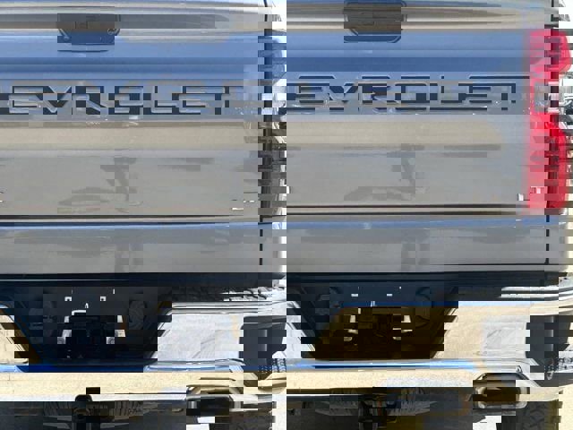 Used 2021 Chevrolet Silverado 1500 LT image 7