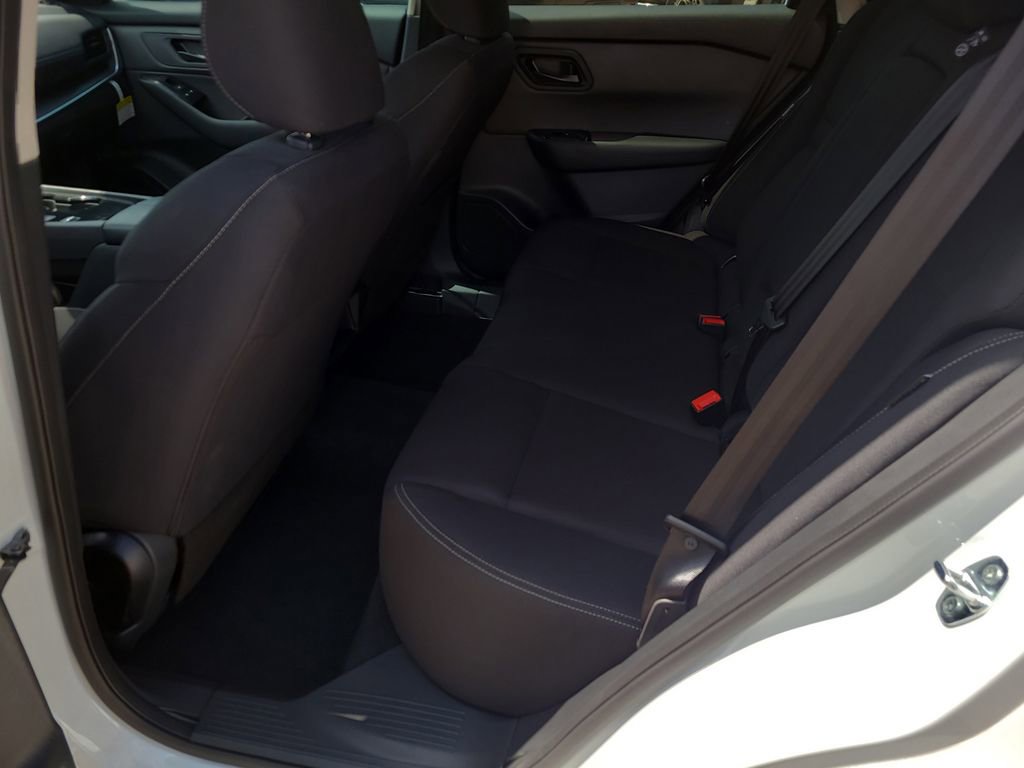 Certified 2026 Nissan Rogue S FWD image 8