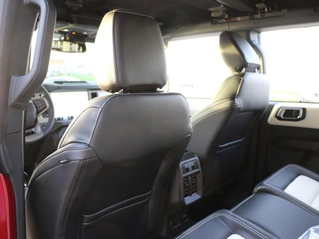 New 2026 Ford Bronco Outer Banks image 15