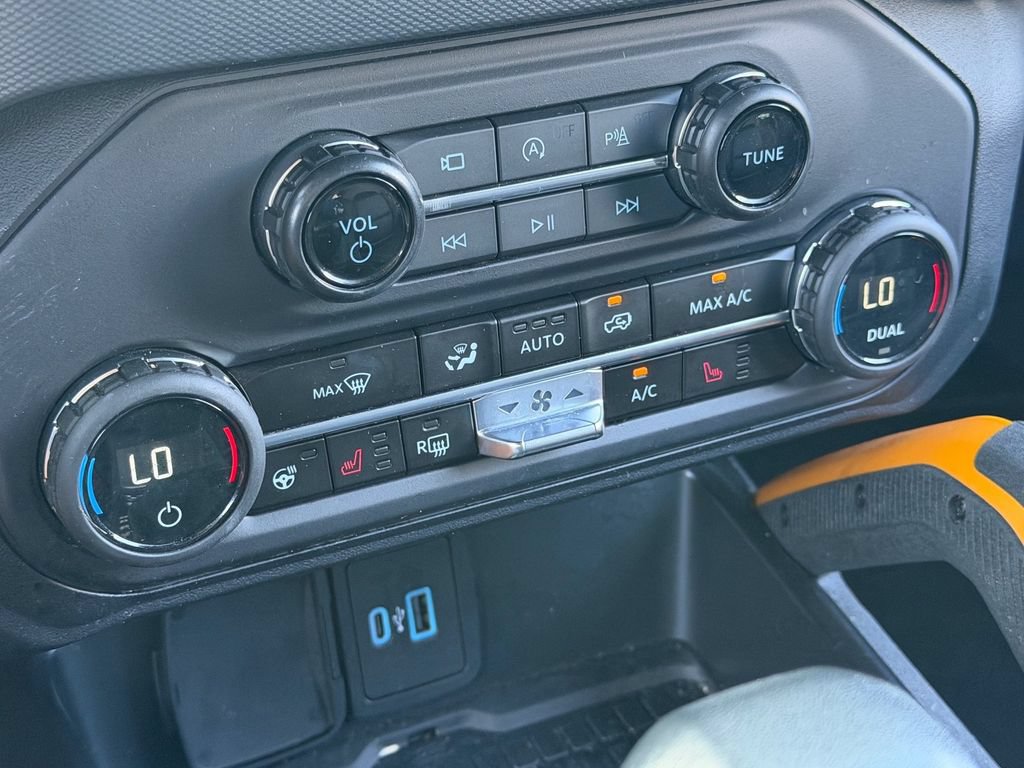 Used 2024 Ford Bronco Badlands AWD/4WD image 23