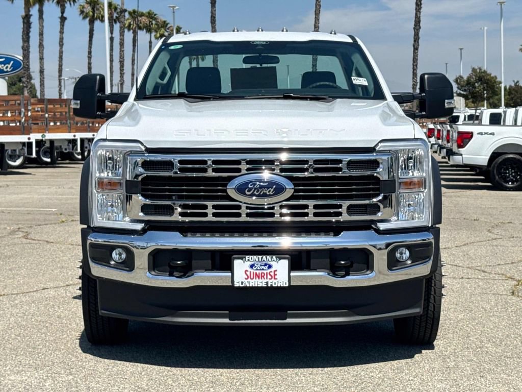 New 2026 Ford F450 XL w/ XL Chrome Package RWD image 3