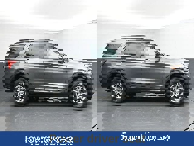 Used 2025 Ford Explorer Active image 13