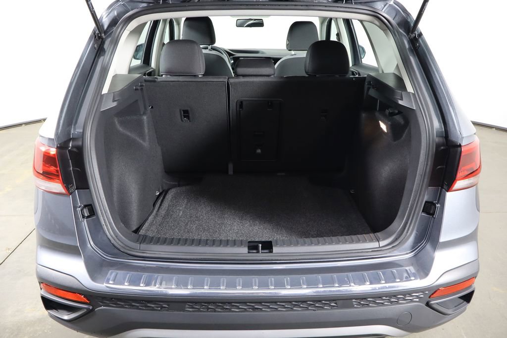 Used 2022 Volkswagen Taos S image 18